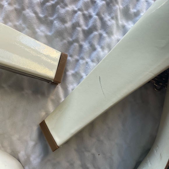 Versace - Picture 10 of 10